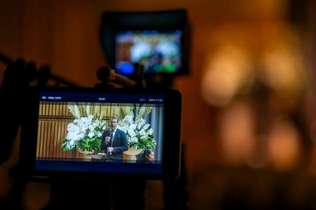 22.09.2023, Internationales Klassikfestival: Festival der Nationen 2023, im Kurhaus Bad Wörishofen im Unterallgäu, Eröffungskonzert im Kursaal mit Pianist Igor Levit (GER) und Orchester Camerata Salzburg. Eröffnungsrede von Staatsminister für Wissenschaft und Kunst Markus Blume. 22.09.2023, Klassikfestival Bad Wörishofen 22.09.2023, Klassikfestival Bad Wörishofen