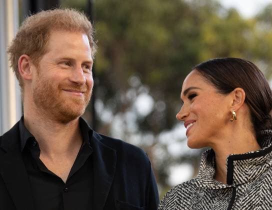 Entertainment Themen der Woche KW38 September 22, 2023, Santa Barbara, California, U.S: Prince Harry and Princess Meghan Markle, the Duke and Duchess of Sussex, are at Kevin CostnerÃ¢â‚¬â ¢Ã¢â‚¬â ¢s Ocean front estate, giving the royal treatment to winners of the One805 Heart of the Community Award at the One805 Live Concert in Santa Barbara on September 22, 2023, an annual, multi-million dollar fundraiser to support Santa Barbara county First Responders, including Police, Fire and Search and Rescue. The organization was founded in 2018 during the Thomas Fire and Montecito Mudslides devastated the area, and thousands of First Responders came to the aid of community members. Santa Barbara U.S. - ZUMAk144 20230922_znp_k144_007 Copyright: xAmyxKatzx