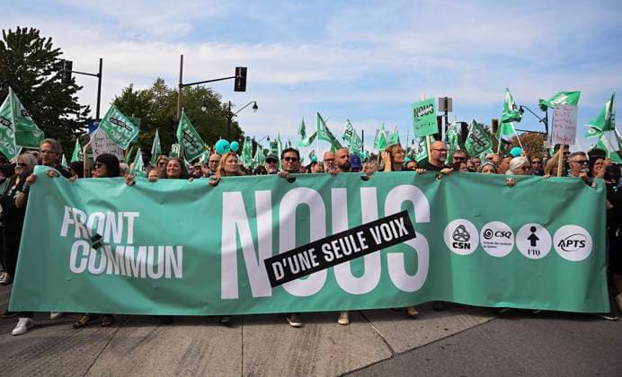 September 23, 2023, Montreal, PQ, Canada: People take part in a public sector union demonstration in Montreal, Saturday, September 23, 2023. Unions representing Quebec public sector workers say they expect thousands of people to attend a demonstration in downtown Montreal today. Montreal Canada  - ZUMAc35_ 20230923_zaf_c35_009 Copyright: xGrahamxHughesx