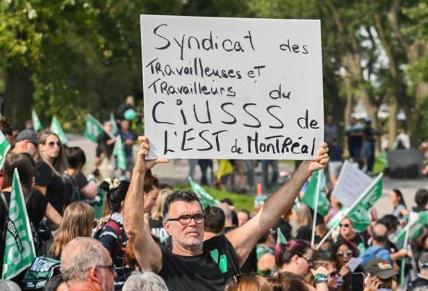 September 23, 2023, Montreal, PQ, Canada: People take part in a public sector union demonstration in Montreal, Saturday, September 23, 2023. Unions representing Quebec public sector workers say they expect thousands of people to attend a demonstration in downtown Montreal today. Montreal Canada  - ZUMAc35_ 20230923_zaf_c35_012 Copyright: xGrahamxHughesx