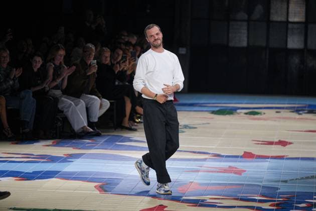 Entertainment Themen der Woche KW38 Entertainment Bilder des Tages Milan Fashion Week, Spring Summer 2024 Bottega Veneta fashion show Pictured: model  Copyright: xRiccardoxGiordanox xipa-agency.nx xModaxMilanox IPA_IPA40518877