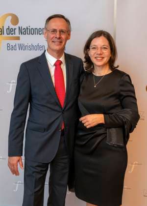 23.09.2023, Internationales Klassikfestival: Festival der Nationen 2023, im Kurhaus Bad Wörishofen im Unterallgäu, Konzert im Kursaal mit Pianist Igor Levit (GER) und vbw-Festival-Orchester. Ehrengäste: Werner Roch mit Ehefrau 23.09.2023, Klassikfestival Bad Wörishofen 23.09.2023, Klassikfestival Bad Wörishofen