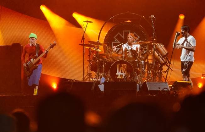 Entertainment Themen der Woche KW38 Entertainment Bilder des Tages Flea, Chad Smith and Anthony Kiedis perform at Global Citizen Live in Central Park in New York City on Saturday, September 23, 2023. Global Citizen Live is a 24-hour global event to unite the world to defend the planet and defeat poverty.  NYP202309235421 JOHNxNACION