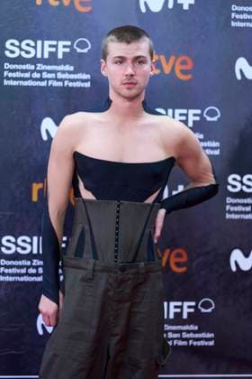 San Sebastian Festival - Ex-Husbands Red Carpet Miles Heizer attended Ex-Husbands Red Carpet during 71st San Sebastian International Film Festival at Kursaal Theatre on September 24, 2023 in Donostia San Sebastian, Spain. Photo by ABACAPRESS.COM Donostia San Sebastian Euskadi Spain  Copyright: xABACAx 869088_010 ABACAx 869088_010