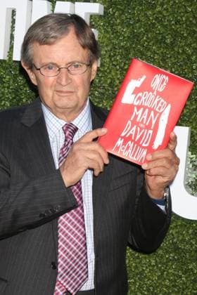 DAVID MCCALLUM (born David Keith McCallum Jr., 19 September 1933 - 25 September 2023) was a Scottish actor and musician who gained wide recognition in the 1960s for playing secret agent Illya Kuryakin in the television series The Man from U.N.C.L.E. Beginning in 2003, McCallum gained renewed international popularity for his role as NCIS medical examiner Dr. Donald Ducky Mallard in the American television series NCIS . FILE PHOTO SHOT ON: August 10, 2016, West Hollywood, California, USA: DAVID MCCALLUM at the CBS, CW, Showtime Summer 2016 TCA Party. West Hollywood USA - ZUMAnc22 20160810_mda_nc22_551 Copyright: xKathyxHutchinsx