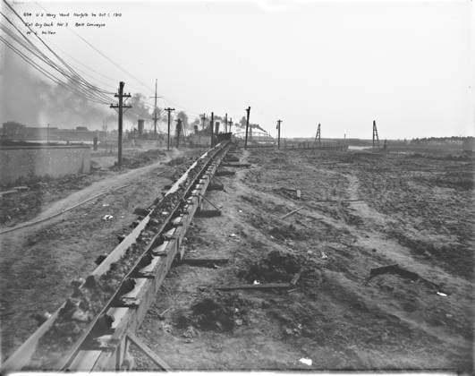 RECORD DATE NOT STATED Historic photographs of the Norfolk Naval shipyard located in the Fifth Naval District. Operating under the Department of Defense and the Department of the Navy. Copyright: xpiemagsx piemagsnornavshpy24062023-575 !ACHTUNG AUFNAHMEDATUM GESCHÄTZT!