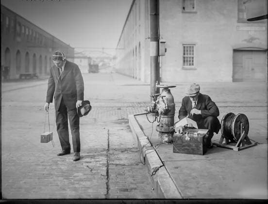RECORD DATE NOT STATED Historic photographs of the Norfolk Naval shipyard located in the Fifth Naval District. Operating under the Department of Defense and the Department of the Navy. Copyright: xpiemagsx piemagsnornavshpy24062023-871 !ACHTUNG AUFNAHMEDATUM GESCHÄTZT!