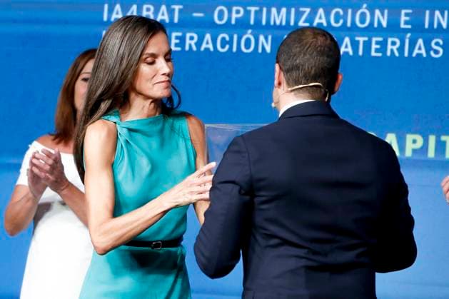 Queen Letizia Presents The Retina Eco Awards - Madrid Queen Letizia of Spain attends the presentation of the Retina Eco 2023 Awards held at the Royal Tapestry Factory Foundation, on September 25, 2023, in Madrid, Spain. The Retina Eco 2023 Awards are organized by PRISA Media in collaboration with Capgemini and recognize the most outstanding projects for their innovation, impact on sustainability and the fight against climate change, technology and other environmental or social aspects related to the United Nations Sustainable Development Goals. Photo by Archie Andrews ABACAPRESS.COM Madrid Spain  Copyright: xAndrewsxArchie ABACAx 869201_005 AndrewsxArchie ABACAx 869201_005