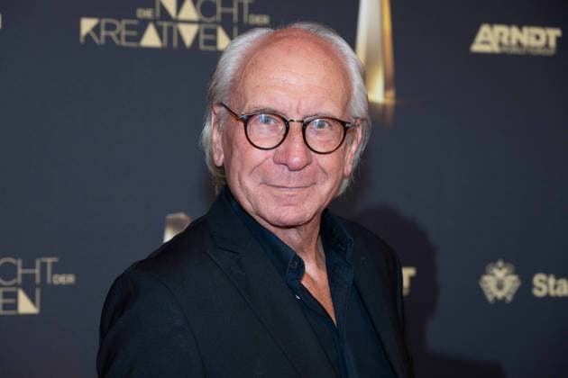 Wolf BAUER, Vorsitzender der Jury des Deutschen Fernsehpreises, Roter Teppich, Red Carpet Show, Ankunft, arrival, Verleihung des Deutschen Fernsehpreises, Die Nacht der Kreativen - Der Deutsche Fernsehpreis 2023, Deutscher Fernsehpreis 2023 in Koeln, am 27.09.2022.