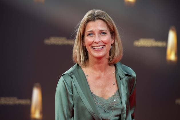 Valerie NIEHAUS, Schauspielerin, Roter Teppich, Red Carpet Show, Ankunft, arrival, Verleihung des Deutschen Fernsehpreises, Der Deutsche Fernsehpreis 2023, Deutscher Fernsehpreis 2023 in den MMC Studios Koeln, am 28.09.2023.