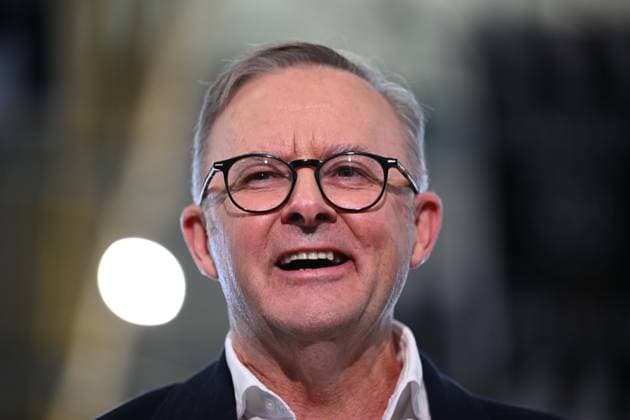 ANTHONY ALBANESE AFL MAGPIES ANNOUNCEMENT, Prime Minister Anthony Albanese during a press conference at Collingwood Football Club, Olympic Park in Melbourne, Friday, September 29, 2023. ( NO ARCHIVING, EDITORIAL USE ONLY, NO USE IN BOOKS WITHOUT CONSENT MELBOURNE VIC AUSTRALIA  Copyright: xJOELxCARRETTx 20230929001846716570