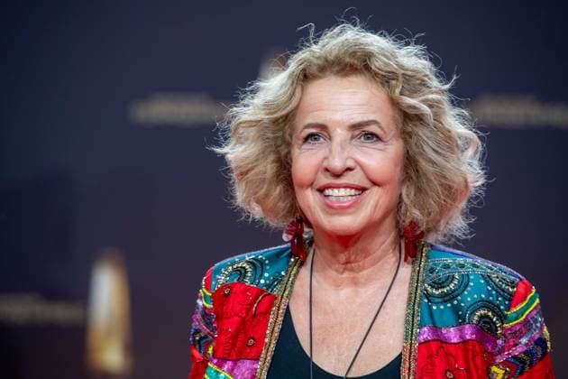 Michaela MAY, Schauspielerin, Roter Teppich, Red Carpet Show, Ankunft, arrival, Verleihung des Deutschen Fernsehpreises, Der Deutsche Fernsehpreis 2023, Deutscher Fernsehpreis 2023 in den MMC Studios Koeln, am 28.09.2023.