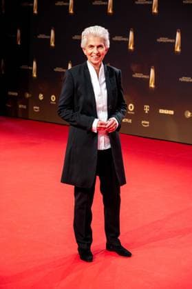 Marie-Agnes STRACK-ZIMMERMANN, Politikerin, FDP, Roter Teppich, Red Carpet Show, Ankunft, arrival, Verleihung des Deutschen Fernsehpreises, Der Deutsche Fernsehpreis 2023, Deutscher Fernsehpreis 2023 in den MMC Studios Koeln, am 28.09.2023.