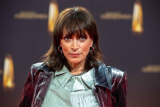 Anna THALBACH, Schauspielerin, Roter Teppich, Red Carpet Show, Ankunft, arrival, Verleihung des Deutschen Fernsehpreises, Der Deutsche Fernsehpreis 2023, Deutscher Fernsehpreis 2023 in den MMC Studios Koeln, am 28.09.2023.