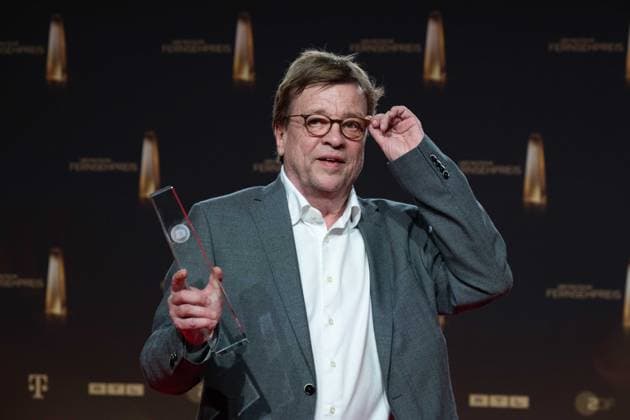 Preistraeger Bela RETHY, Moderator, Kategorie Beste Sportsendung Verleihung des Deutschen Fernsehpreises, Der Deutsche Fernsehpreis 2023, Deutscher Fernsehpreis 2023 in den MMC Studios Koeln, am 28.09.2023.