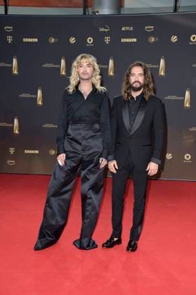 Bill Kaulitz und Tom Kaulitz bei der Verleihung des Deutschen Fernsehpreises in Koeln 28.09. 2023