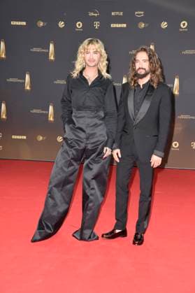 Bill Kaulitz und Tom Kaulitz bei der Verleihung des Deutschen Fernsehpreises in Koeln 28.09. 2023