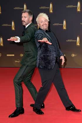 Jochen Schropp und Ross Antony bei der Verleihung des Deutschen Fernsehpreises 2023 in den MMC Studios. Köln, 28.09.2023