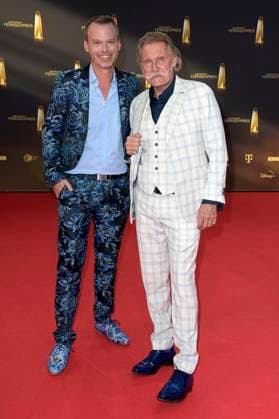 Christian Ehrlich und Ingo Lenßen bei der Verleihung des Deutschen Fernsehpreises 2023 in den MMC Studios. Köln, 28.09.2023