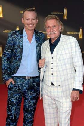Christian Ehrlich und Ingo Lenßen bei der Verleihung des Deutschen Fernsehpreises 2023 in den MMC Studios. Köln, 28.09.2023