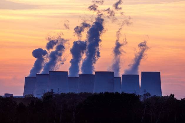 Braunkohlekraftwerk Jaenschwalde DEU Deutschland Brandenburg Jaenschwalde, 28.09.2023, Kraftwerk Jaenschwalde (LEAG) im lausitzer Braunkohlerevier bei Sonnenuntergang. *** Lignite-fired power plant Jaenschwalde DEU Germany Brandenburg Jaenschwalde, 28 09 2023, power plant Jaenschwalde LEAG in lausitz lignite mining area at sunset AF_Jaenschwalde_81707.jpeg