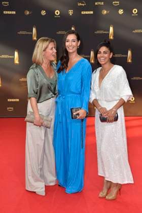 Valerie Niehaus, Pinar Atalay und Collien Ulmen Fernandes bei der Verleihung vom Deutschen Fernsehpreis am 28.09.2023 in Koeln Deutscher Fernsehpreis Verleihung 2023 in Koeln