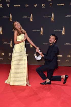 Jana Ina Zarrella und Giovanni Zarrella bei der Verleihung vom Deutschen Fernsehpreis am 28.09.2023 in Koeln Deutscher Fernsehpreis Verleihung 2023 in Koeln
