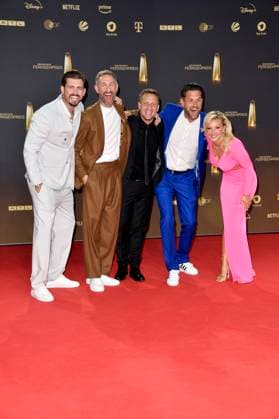 Christian Wackert, Daniel Boschmann, Lukas Haunerland, Matthias Killing und Evelyn Burdecki bei der Verleihung vom Deutschen Fernsehpreis am 28.09.2023 in Koeln Deutscher Fernsehpreis Verleihung 2023 in Koeln