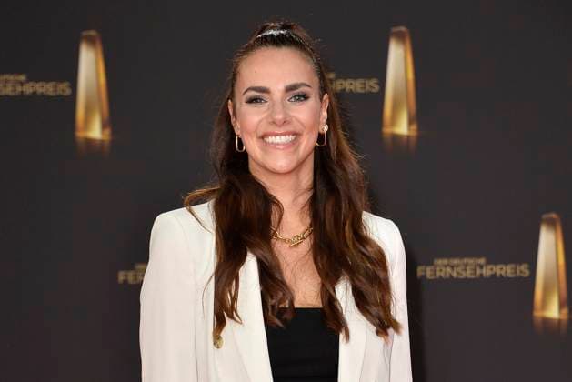 Esther Sedlaczek bei der Verleihung vom Deutschen Fernsehpreis am 28.09.2023 in Koeln Deutscher Fernsehpreis Verleihung 2023 in Koeln