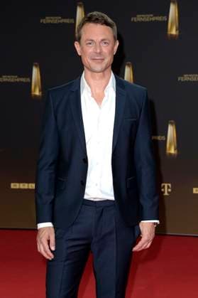 Alexander Bommes bei der Verleihung des Deutschen Fernsehpreises 2023 in den MMC Studios. Köln, 28.09.2023