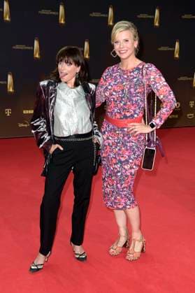 Anna Thalbach und Eva Habermann bei der Verleihung des Deutschen Fernsehpreises 2023 in den MMC Studios. Köln, 28.09.2023