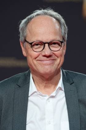 Kai GNIFFKE, Intendant WSR, Roter Teppich, Red Carpet Show, Ankunft, arrival, Verleihung des Deutschen Fernsehpreises, Der Deutsche Fernsehpreis 2023, Deutscher Fernsehpreis 2023 in den MMC Studios Koeln, am 28.09.2023.