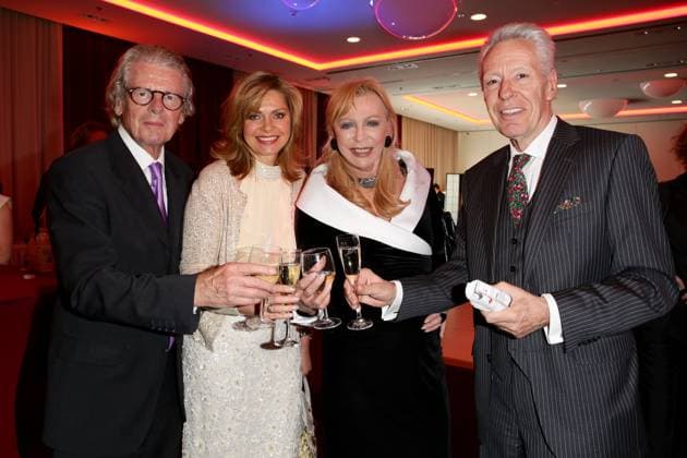 Klaus Bresser + Ehefrau Evelyn + Maren Gilzer + Ehemann Egon Freiheit - Victress Award - Hotel MOA - Berlin - 08.04.2013 Berlin Deutschland Germany Copyright: xJamesxColdreyx