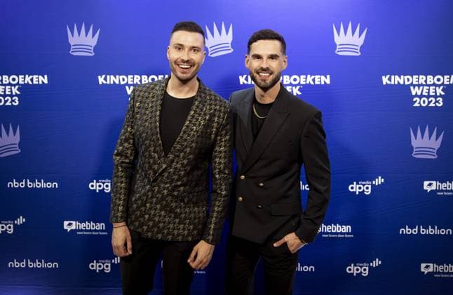 AMSTERDAM - Rutger Vink and Thomas van Grinsven on the red carpet prior to the Children s Book Ball. During the event, the Golden Pencil and the Golden Pencil were awarded, among other things. ANP RAMON VAN FLYMEN netherlands out - belgium out  Copyright: xx x479714364x originalFilename: 479714364.jpg