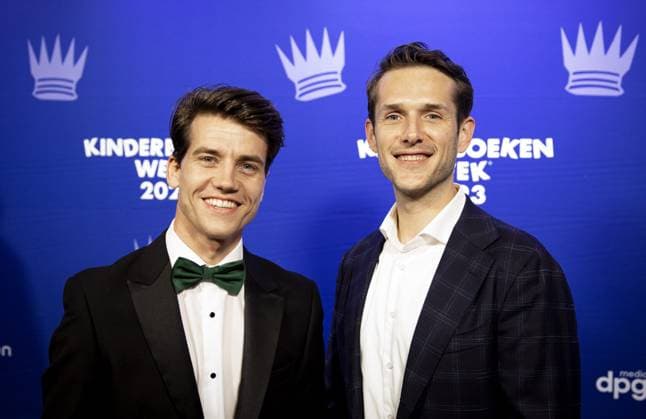 AMSTERDAM - Matyas Bittenbinder Barend Last on the red carpet prior to the Children s Book Ball. During the event, the Golden Pencil and the Golden Pencil were awarded, among other things. ANP RAMON VAN FLYMEN netherlands out - belgium out  Copyright: xx x479714370x originalFilename: 479714370.jpg