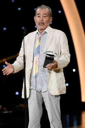 Tatsuya Fuji bei der Preisverleihung auf dem 71. Internationalen Filmfestival San Sebastian Festival Internacional de Cine de San Sebastian im Kursaal. San Sebastian, 30.09.2023