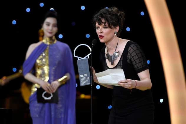 Fan Bingbing und Maria Alche bei der Preisverleihung auf dem 71. Internationalen Filmfestival San Sebastian Festival Internacional de Cine de San Sebastian im Kursaal. San Sebastian, 30.09.2023