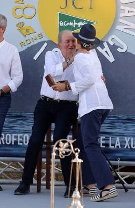Awards ceremony of the 8th edition of the King Juan Carlos Regattas King Juan Carlos and Infanta Elena de Borbon during the awards ceremony of the 8th edition of the King Juan Carlos Regattas, on October 1, 2023, in Sanxenxo, Pontevedra, Galicia, Spain. Photo by JosÃ Ramon Hernando Europa Press ABACAPRESS.COM Sanxenxo Spain  Copyright: xEuropaxPress ABACAx 870020_005 EuropaxPress ABACAx 870020_005