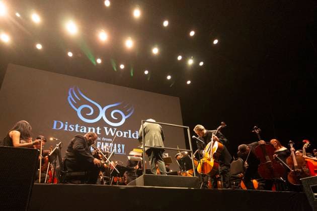 RIO DE JANEIRO, RJ - 01.10.2023: FINAL FANTASY DISTANT WORLDS NO RJ - The Villa Lobos Orchestra led by maestro Arnie Roth presented the show "Distant Worlds, Music from Final Fantasy", this Sunday night (01 10), at the Jeunesse Arena, west of Rio de Janeiro. x2442342x  CarlosxEliasxJunior