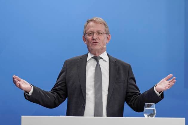 Stephan-Andreas Casdorff, Herausgeber Tagesspiegel Veranstaltung Der Osten – Chancen und Talente für Deutschland am 4. Oktober 2023 in Berlin beim Tagesspiegel. Stephan-Andreas Casdorff, Herausgeber Tagesspiegel Ulrike Teschke, Geschäftsführung Verlag Der Tagesspiegel Berlin Berlin GER *** Stephan Andreas Casdorff, Publisher Tagesspiegel Event The East - Opportunities and Talent for Germany on October 4, 2023 in Berlin at the Tagesspiegel Stephan Andreas Casdorff, Publisher Tagesspiegel Ulrike Teschke, Management Verlag Der Tagesspiegel Berlin Berlin GER