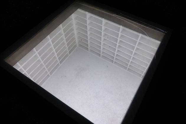 Denkmal an die Bücherverbrennung am 10. Mai 1933 auf dem heutigen Berliner Bebelplatz. Unterirdische unzugängliche Bibliothek mit leeren Regalen von Micha Ullman 1994 Denkmal an die Bücherverbrennung am 10. Mai 1933 auf dem heutigen Berliner Bebelplatz. Unterirdische unzugängliche Bibliothek mit leeren Regalen von Micha Ullman 1994 Copyright: xZoonar.com HGVorndranx 17038465