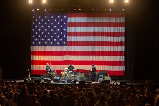 October 7, 2023, Tampa, Florida, USA: Willie Nelson performs on stage during the Outlaw Music Festival on Saturday, Oct. 7, 2023 in Tampa. Tampa USA - ZUMAs70_ 20231007_zan_s70_018 Copyright: xLuisxSantanax