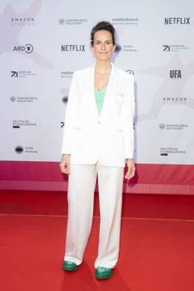 Award - First Steps 2023 Saralisa Volm beim First Steps Award im Stage Theater des Westens am 09.10.2023 in Berlin. Copyright: xEventpressxKochanx