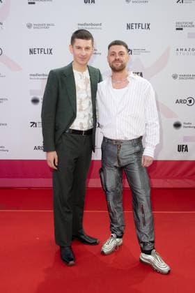 Award - First Steps 2023 Lorenz Hochhuth und Hannes Hirsch beim First Steps Award im Stage Theater des Westens am 09.10.2023 in Berlin. Copyright: xEventpressxKochanx