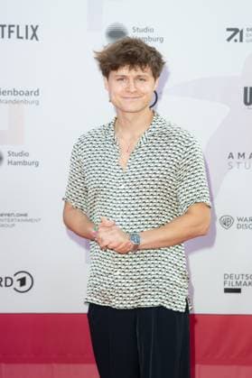Award - First Steps 2023 Tom Böttcher beim First Steps Award im Stage Theater des Westens am 09.10.2023 in Berlin. Copyright: xEventpressxKochanx