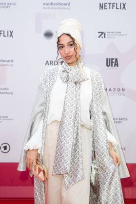 Award - First Steps 2023 Tua El-Fawwal beim First Steps Award im Stage Theater des Westens am 09.10.2023 in Berlin. Copyright: xEventpressxKochanx