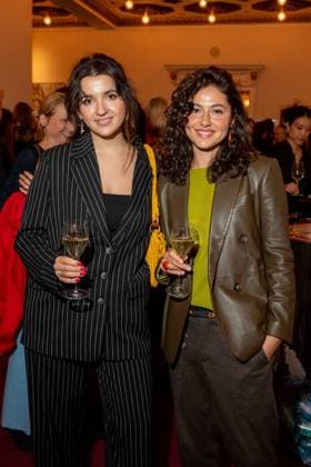 Award - First Steps 2023 Christina Große, Roxana Samadi und Soma Pysall beim First Steps Award im Stage Theater des Westens am 09.10.2023 in Berlin. Copyright: xEventpressxKochanx