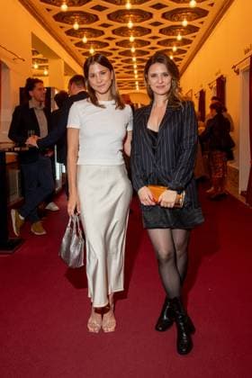 Award - First Steps 2023 Aylin Tezel und Natalia Rudziewicz beim First Steps Award im Stage Theater des Westens am 09.10.2023 in Berlin. Copyright: xEventpressxKochanx