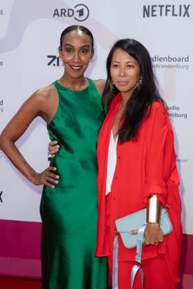 Award - First Steps 2023 Hadnet Tesfai und Minh-Khai Phan-Thi beim First Steps Award im Stage Theater des Westens am 09.10.2023 in Berlin. Copyright: xEventpressxKochanx
