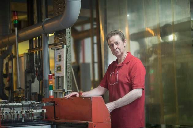 Portrait of a male engineer working in industry, Hanover, Lower Saxony, Germany Hanover, Hanover, Germany CR_SIGO160909-01875-01 ,model released, Symbolfoto ,property released